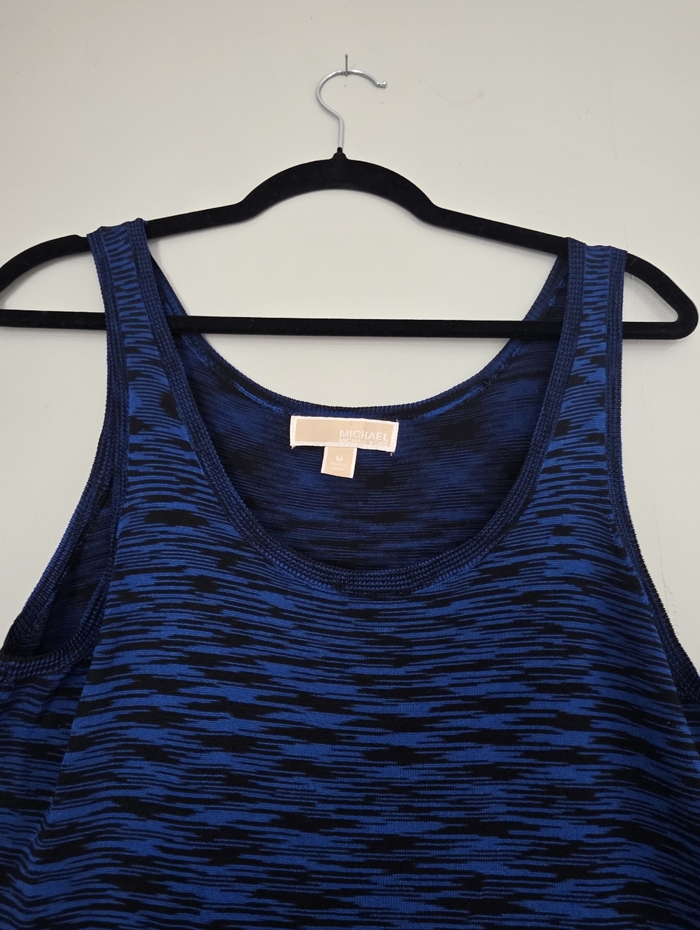 Michael Kors Blue Patterned Scoop Neck Tank - Picture 3 of 6